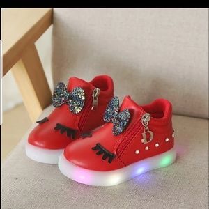 RED L.E D. EYELASH SEQUIN BOW BABY GIRL SNEAKERS